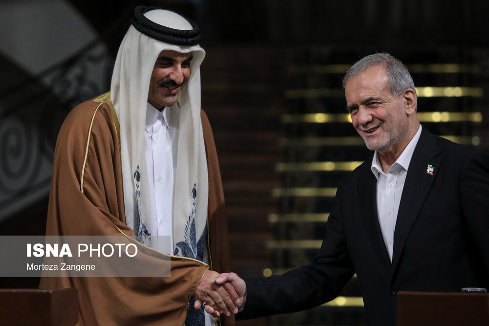 استقبال رسمی از امیر قطر