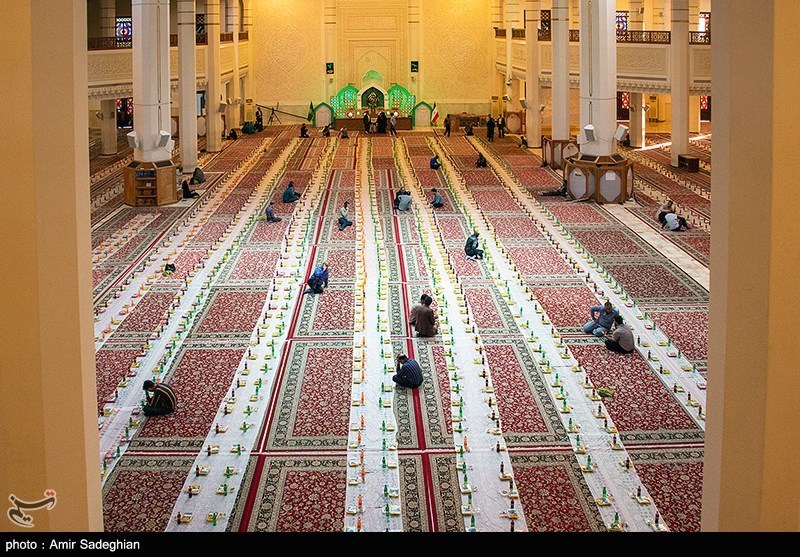 جشن روزه اولی ها در حرم مطهر حضرت شاهچراغ (ع)