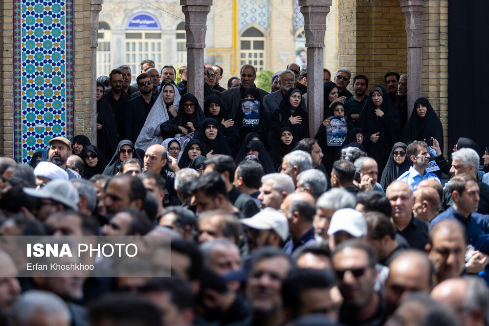 تدفین شهید طهرانچی و همسرش در حرم حضرت عبدالعظیم(ع)