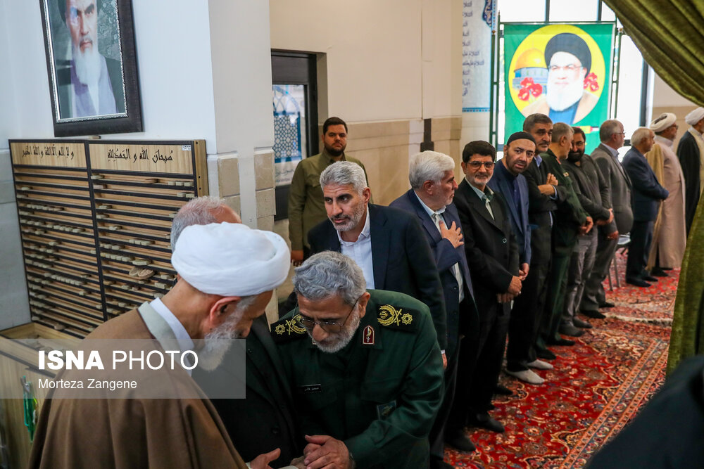 مراسم اولین سالگرد شهادت سردار زاهدی و همراهان