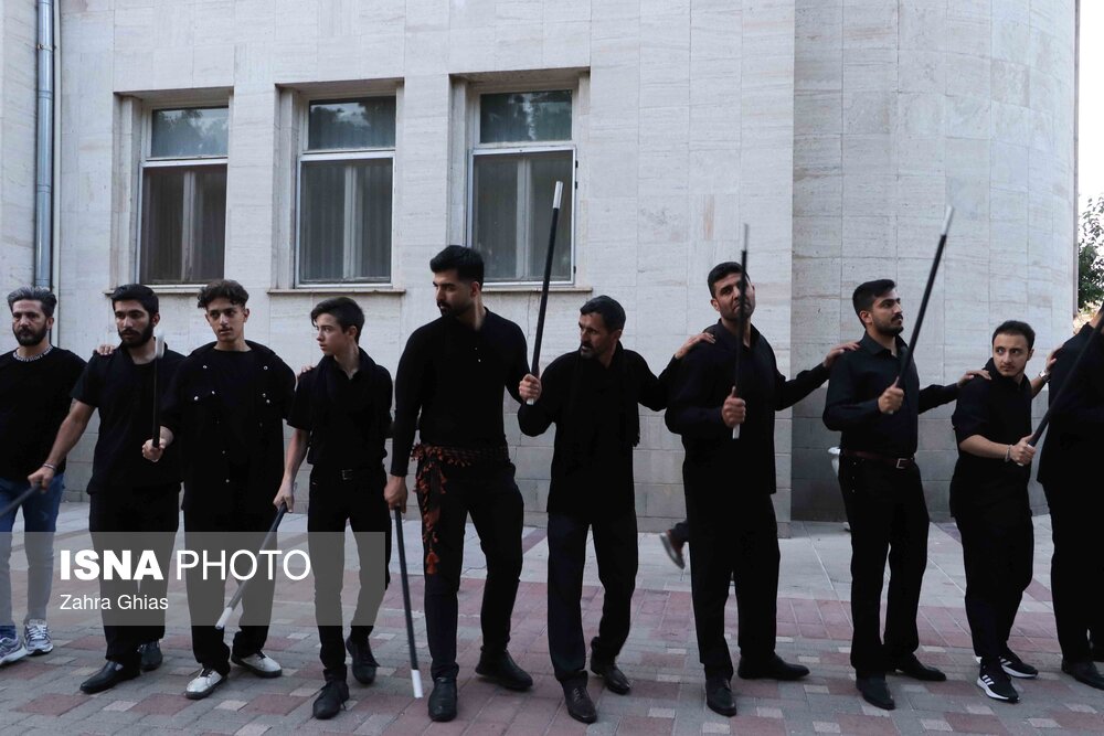 مراسم عزاداری تاسوعای حسینی با حضور رییس جمهور - تبریز