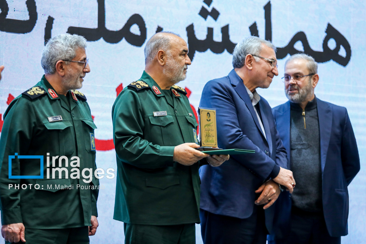 تجلیل از امدادرسان‌های حادثه تروریستی پیجرهای لبنان
