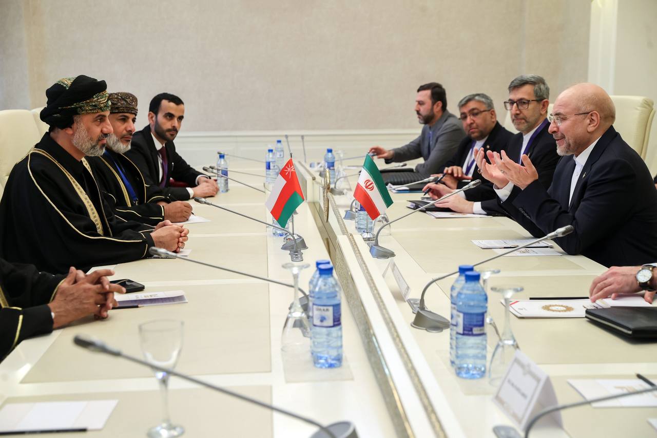 دیدار رئیس مجلس عمان با قالیباف در باکو - آذربایجان