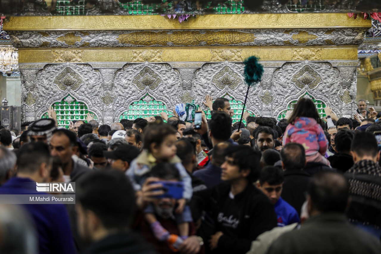 حرم امام حسین (ع) در شب میلاد
