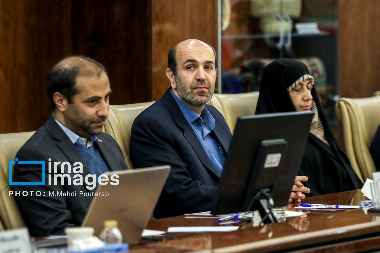 افتتاح و شروع عملیات اجرایی طرح‌ های وزارت نیرو در سراسر کشور