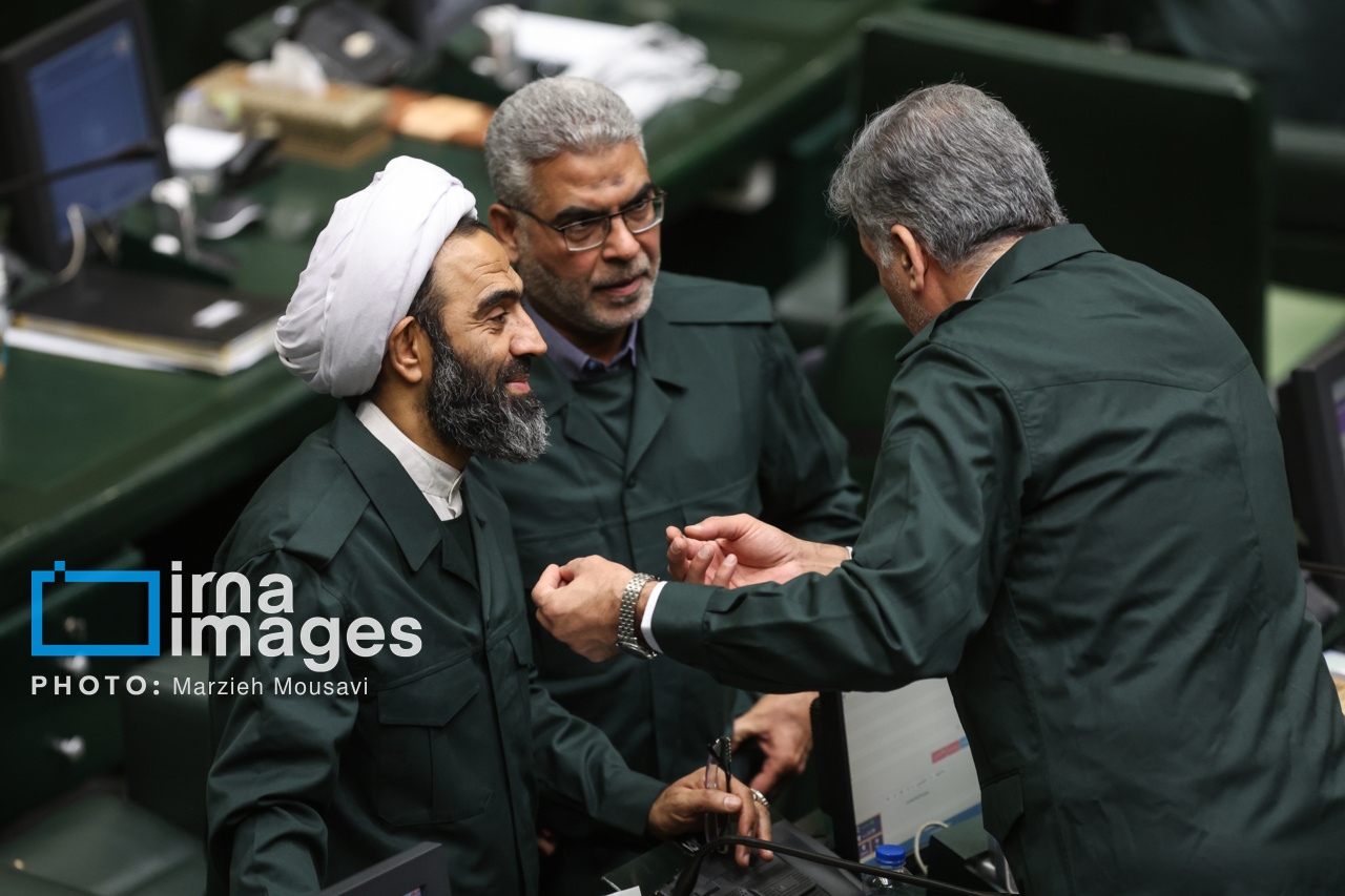 مراسم سالروز ورود امام خمینی(ره) به کشور