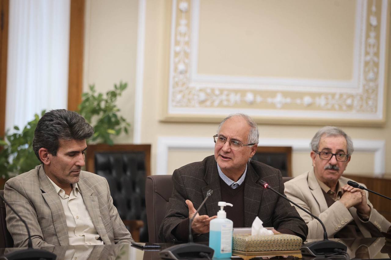  نشست هم‌اندیشی اساتید دانشکده جغرافیای دانشگاه تهران