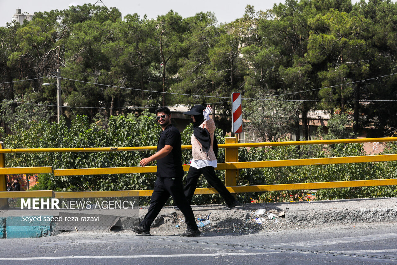  مراسم پیاده‌روی جاماندگان اربعین