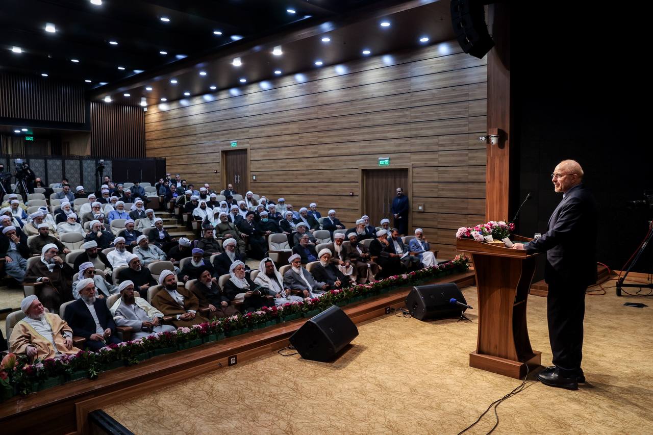  سخنرانی قالیباف در نشست صمیمانه با علمای اهل سنّت کشور
