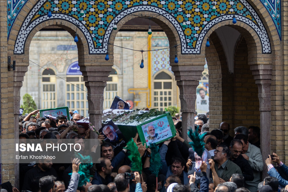 تدفین شهید طهرانچی و همسرش در حرم حضرت عبدالعظیم(ع)