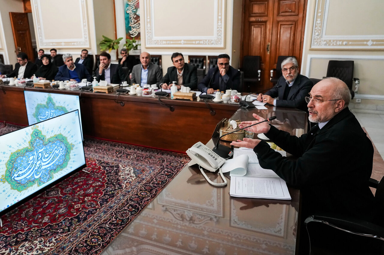 دیدار وزیر علوم و جمعی از رؤسای دانشگاه‌ها با قالیباف