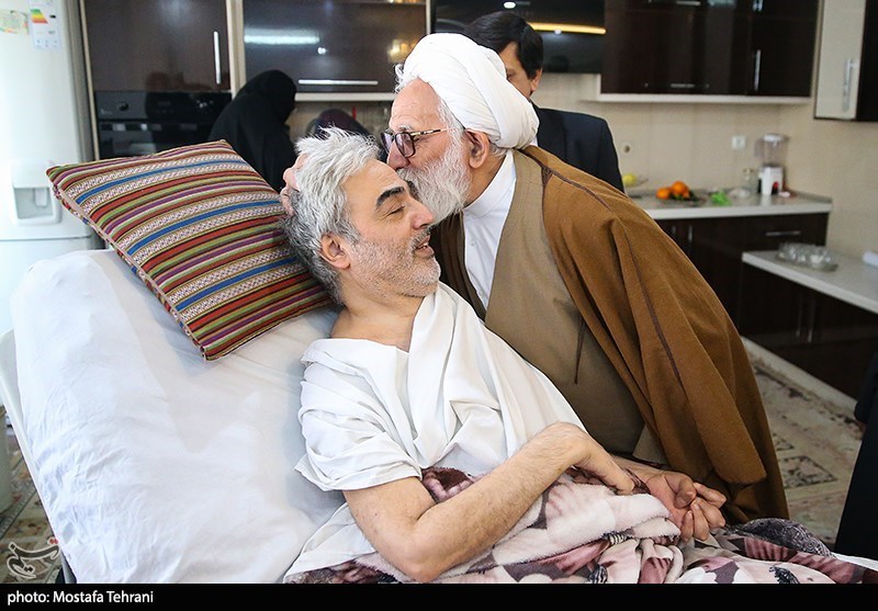  دیدار نماینده مقام معظم رهبری با جانبازان