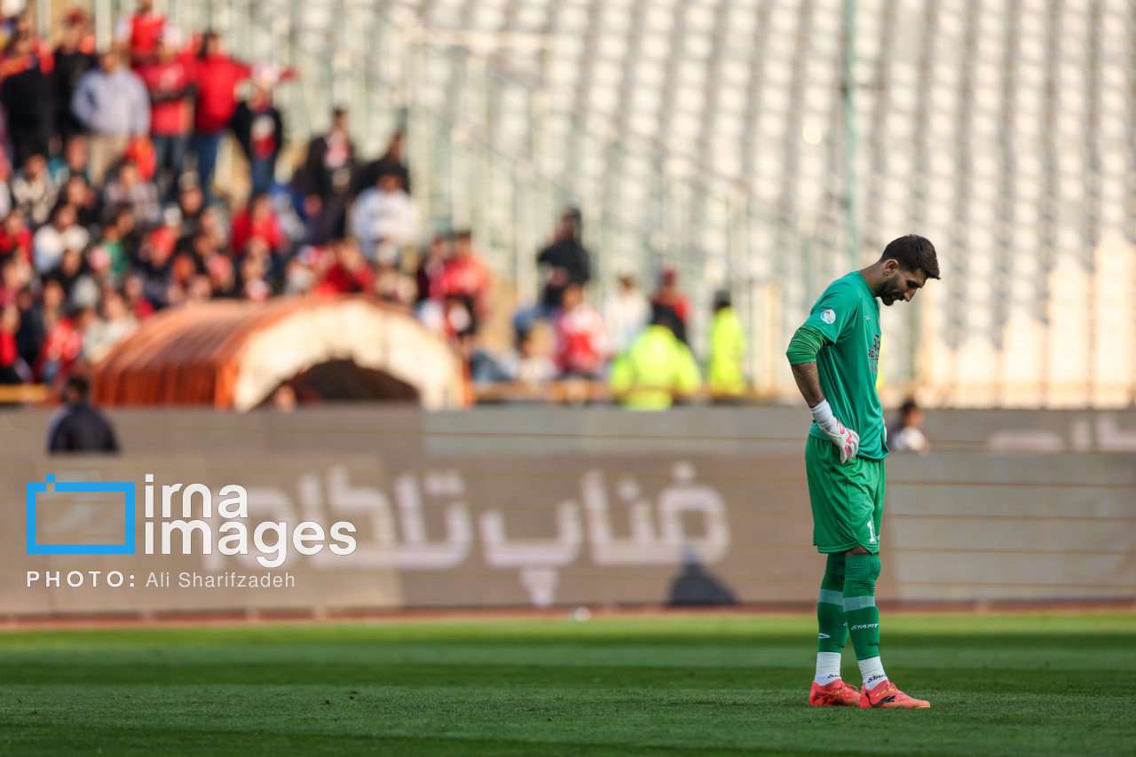لیگ برتر فوتبال - پرسپولیس و تراکتور