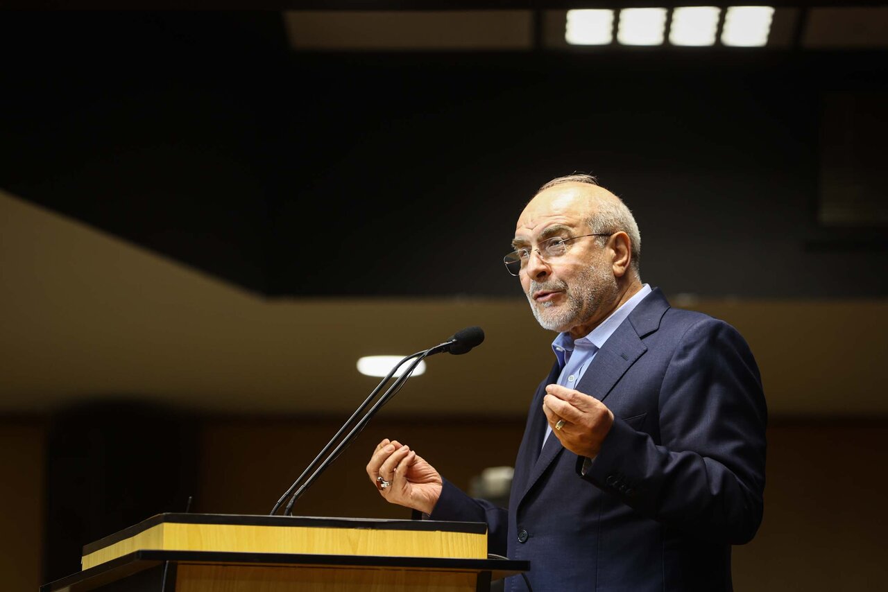 حضور قالیباف در همایش بین‌المللی صنعت نفت و گاز 