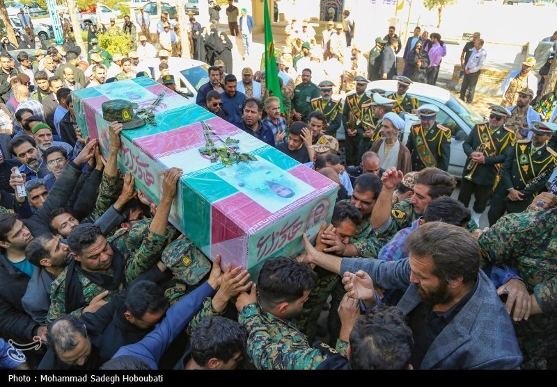 مراسم تشییع پیکر شهید امنیت هادی زارع در یزد