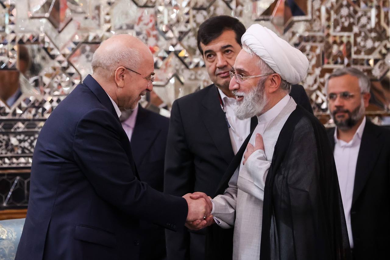 دیدارهای نوروزی جمعی از مسئولان نظام با قالیباف