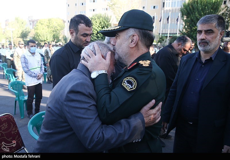 مراسم تشییع پیکر شهید امیر کیوان‌لو