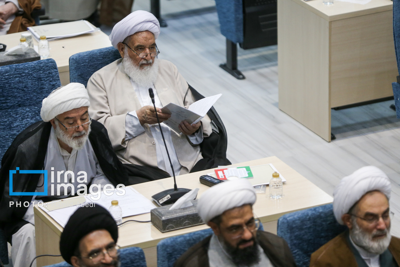 افتتاحیه سومین اجلاسیه رسمی مجلس ششم خبرگان رهبری