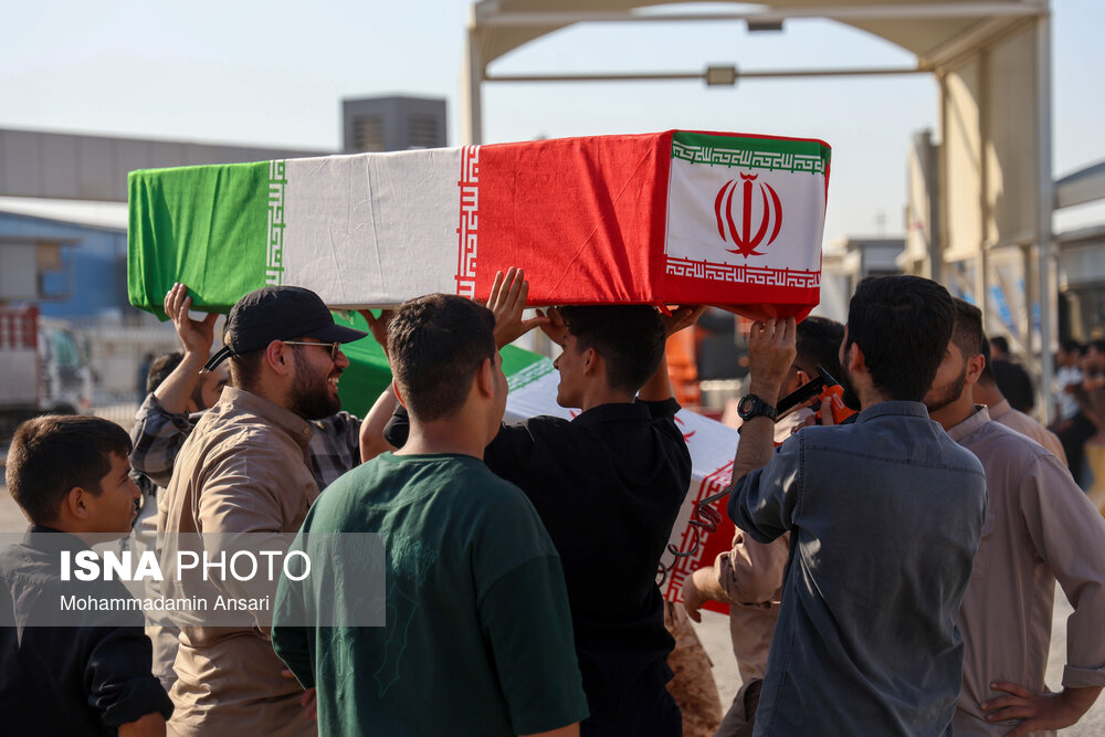 ورود پیکرهای مطهر ۴۴ شهید تازه تفحص‌شده به کشور از مرز شلمچه