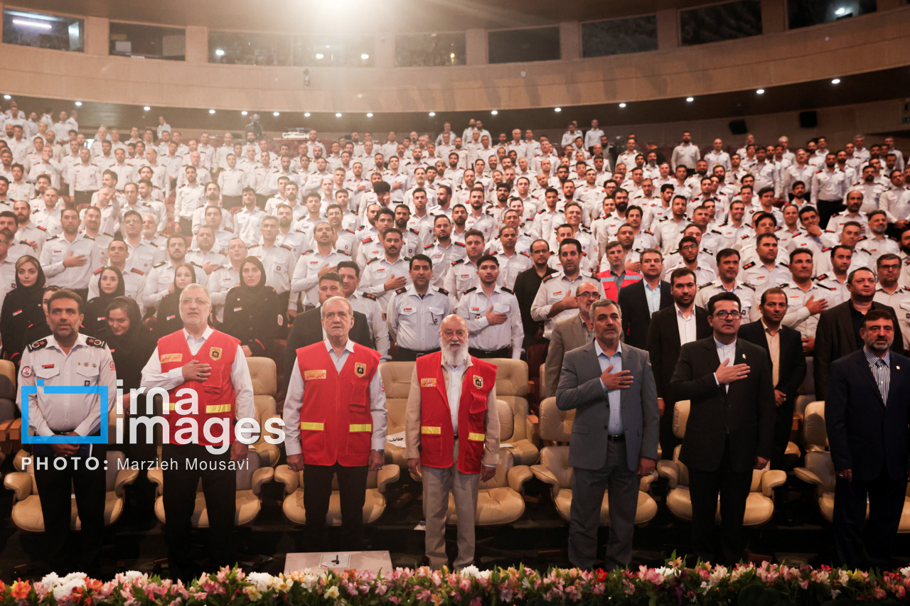 گرامیداشت روز آتش‌نشان