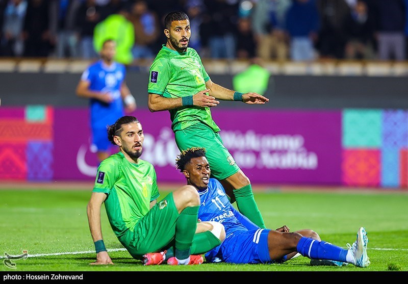 دیدار تیم‌های فوتبال استقلال و الشرطه عراق