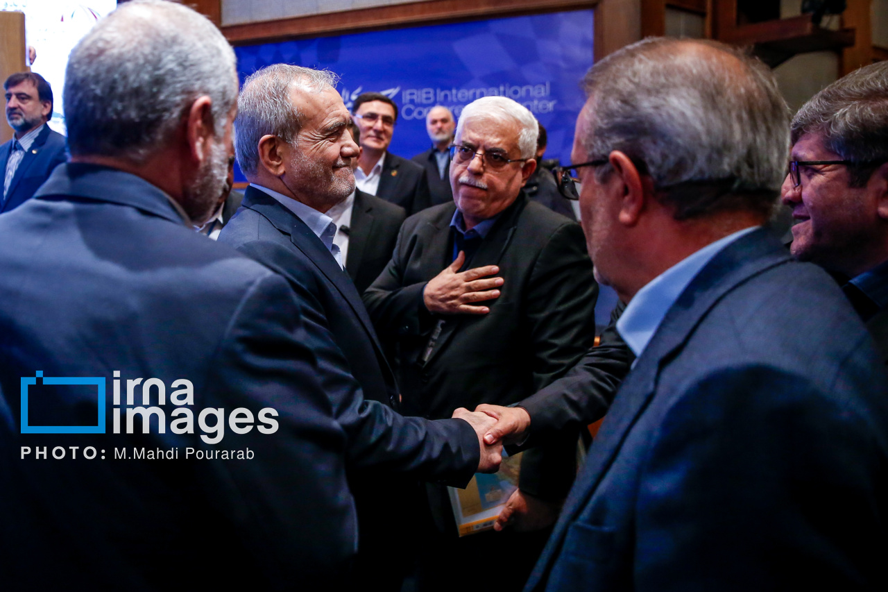 حضور پزشکیان در همایش «ایران کریدور ۲۰۲۶»