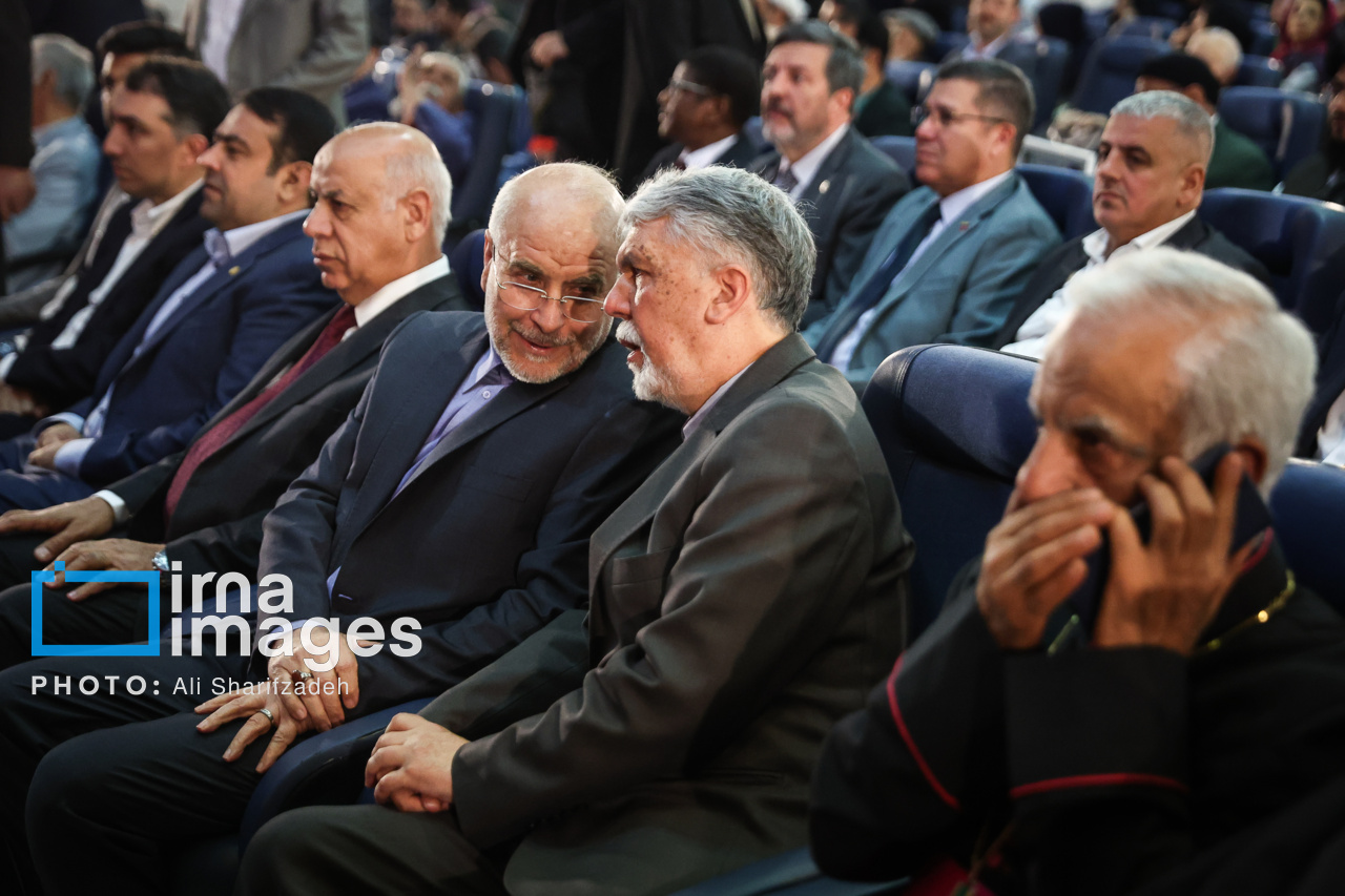 بازدید قالیباف از سی و ششمین نمایشگاه بین‌المللی کتاب تهران