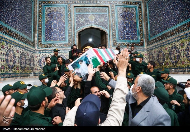 مراسم تشییع شهدای خدمت در قم