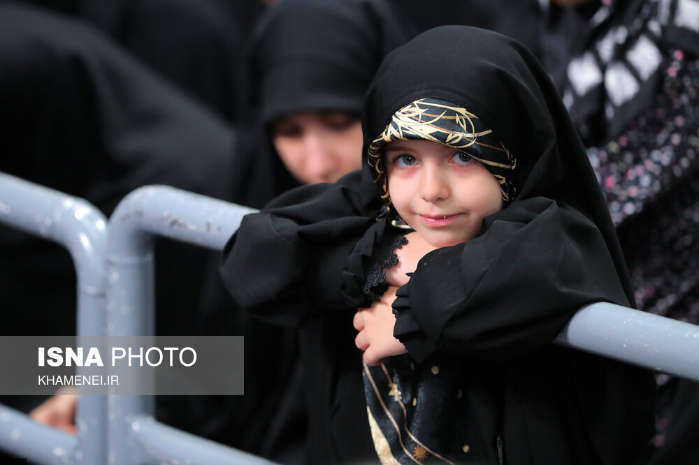  آخرین شب مراسم عزاداری حضرت اباعبدالله الحسین (ع) با حضور رهبری