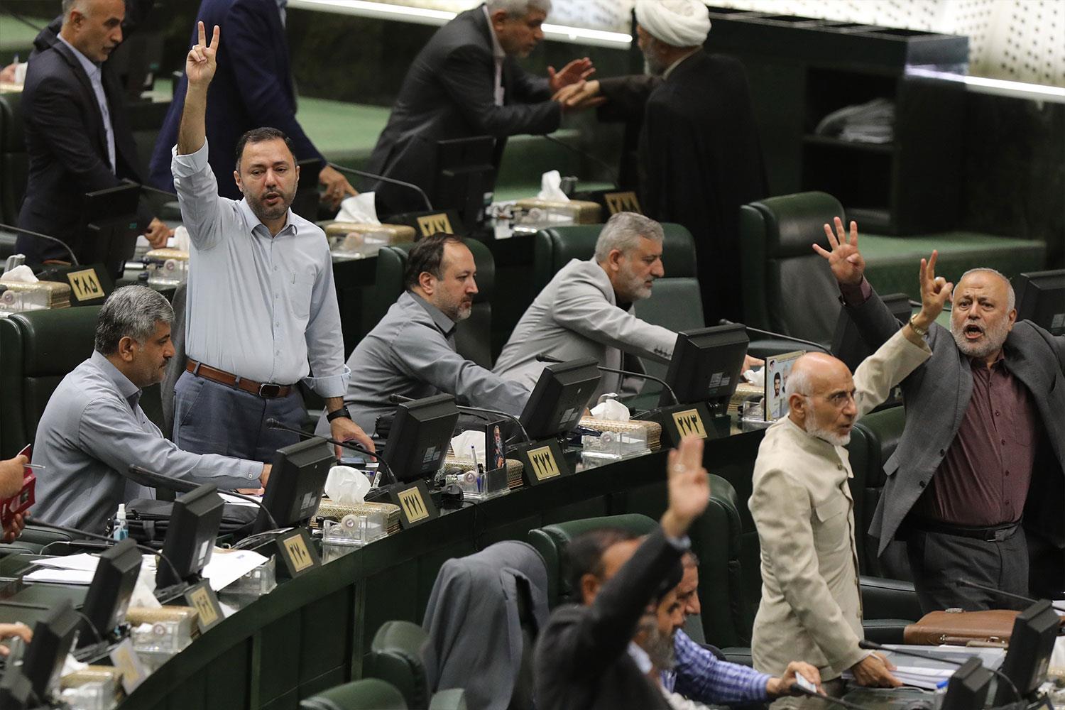 صحن علنی ۲۵ تیرماه ۱۴۰۲ مجلس شورای اسلامی
