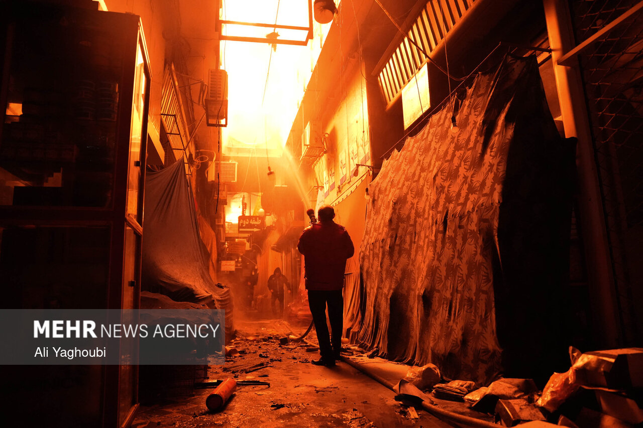 تخریب‌ اموال توسط اغتشاشگران در رشت