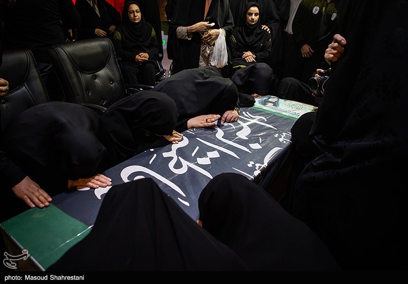 مراسم وداع با پیکر مطهر کونیکو یامامورا