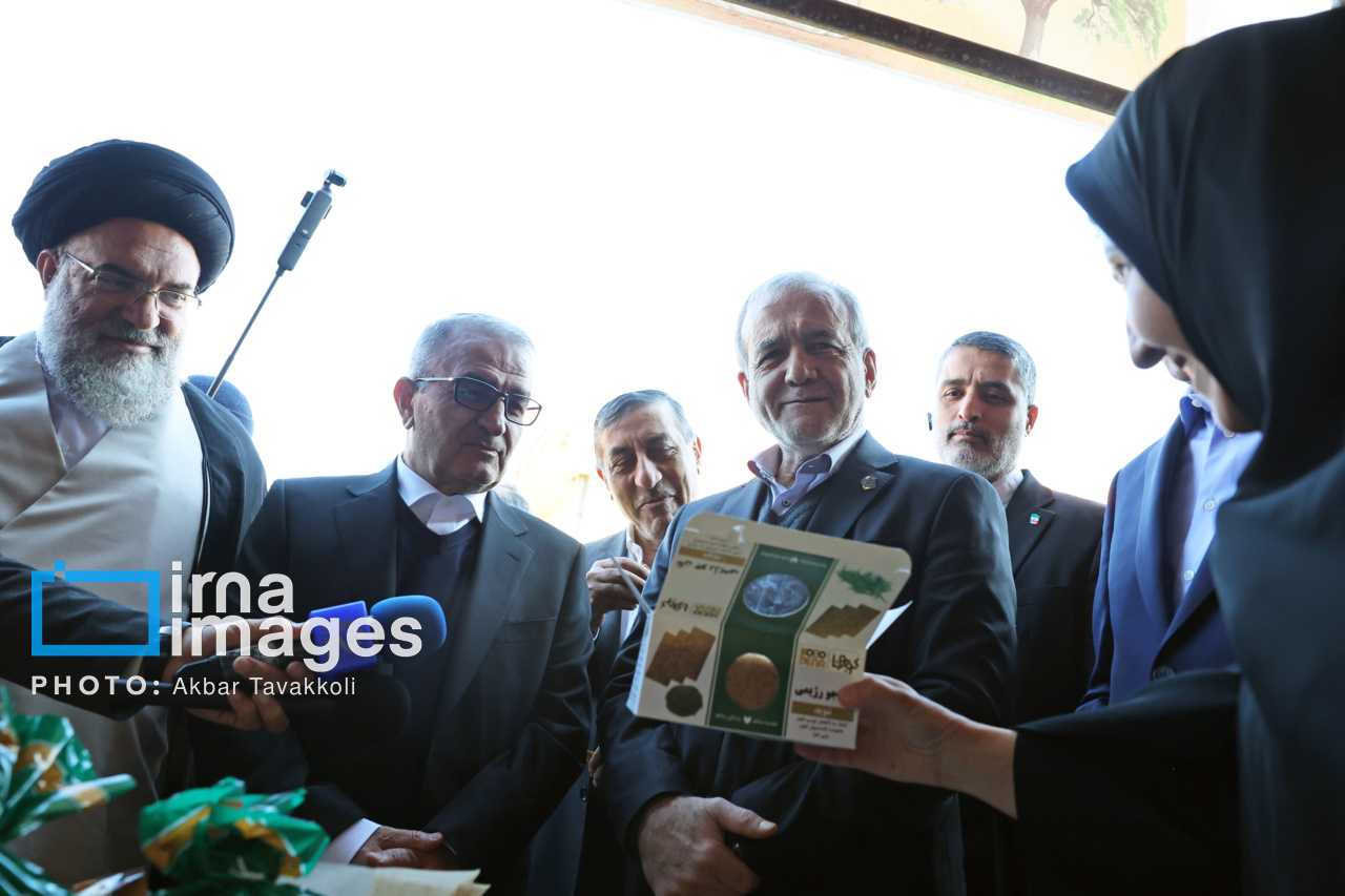 ورود رییس جمهور به یاسوج