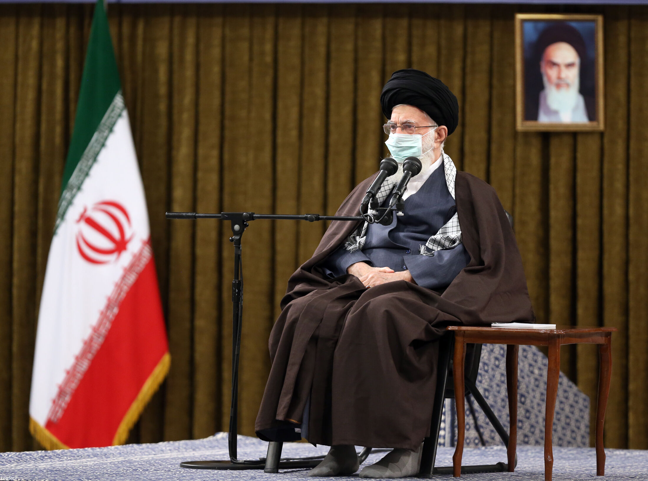 دیدار دست‌اندرکاران کنگره‌ شهدای ایلام با رهبر انقلاب