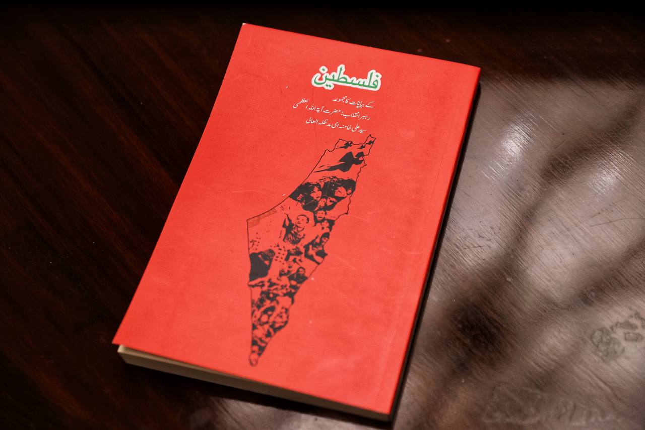 هدیه خاص قالیباف