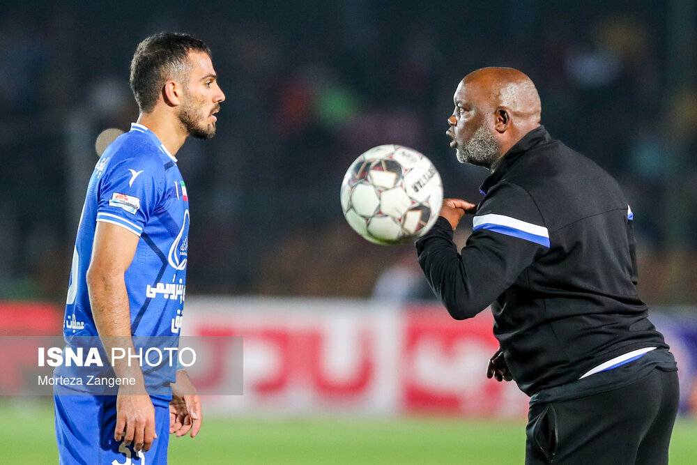 استقلال - تراکتور تبریز