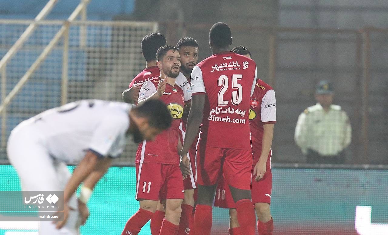 بازی ملوان و پرسپولیس