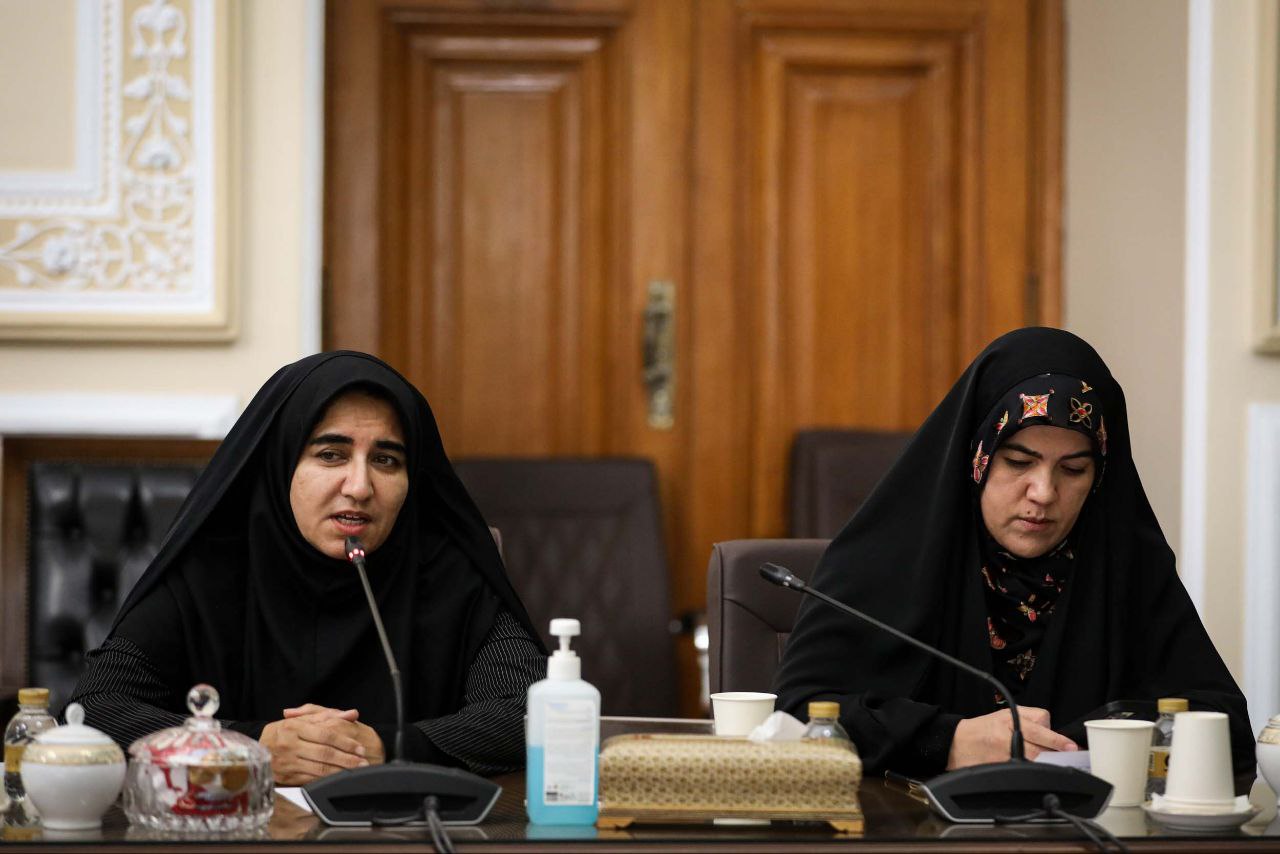 دیدار اعضای فراکسیون زنان و خانواده مجلس با قالیباف