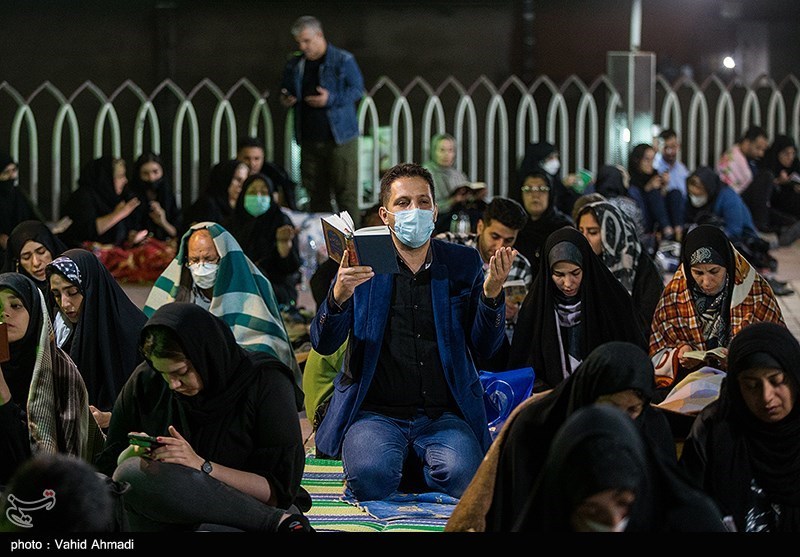  احیای شب قدر در امامزاده پنج تن لویزان