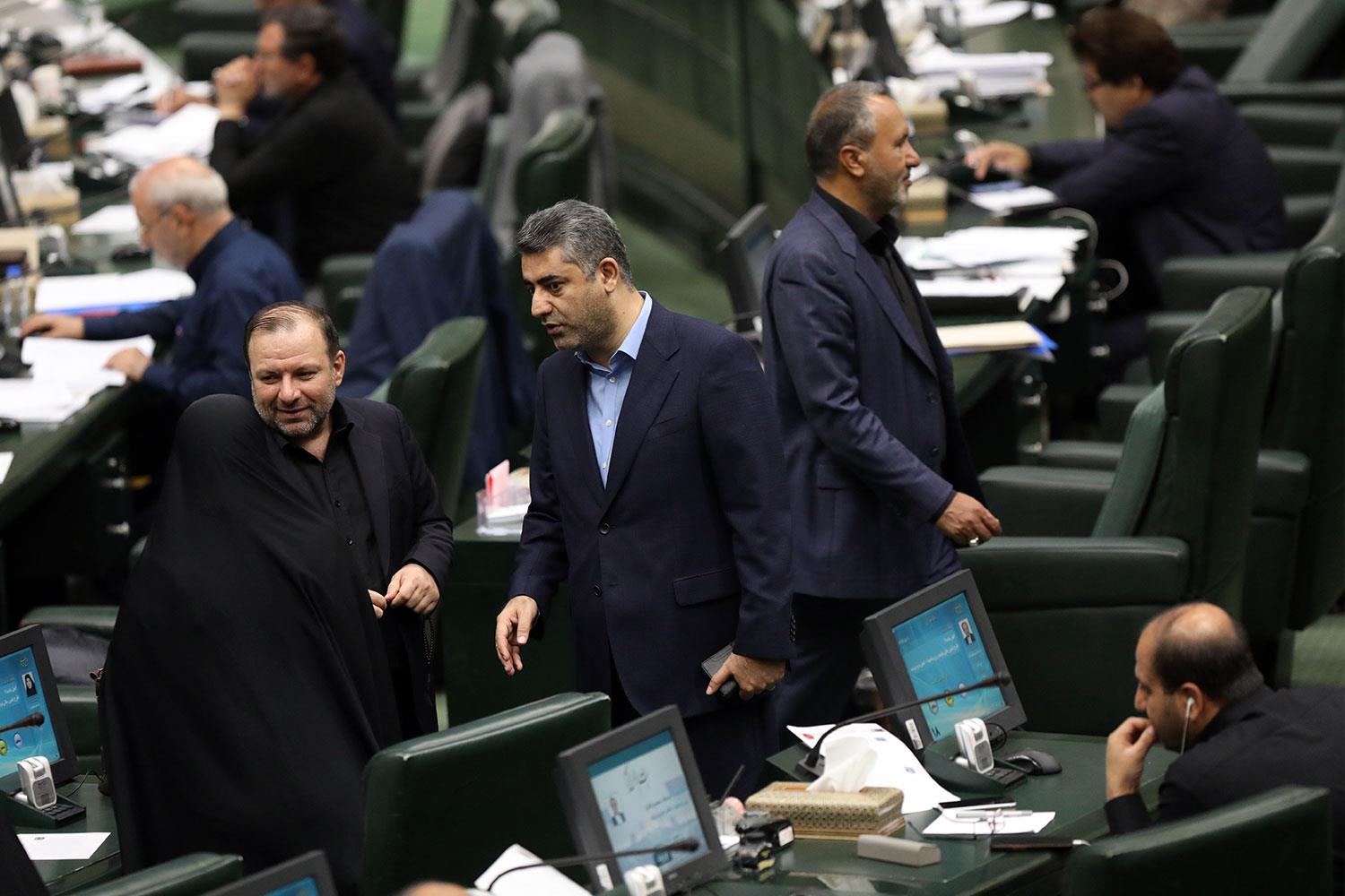 نشست علنی یکم مردادماه مجلس