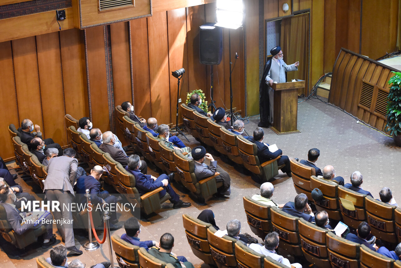 جلسه شورای اداری استان فارس