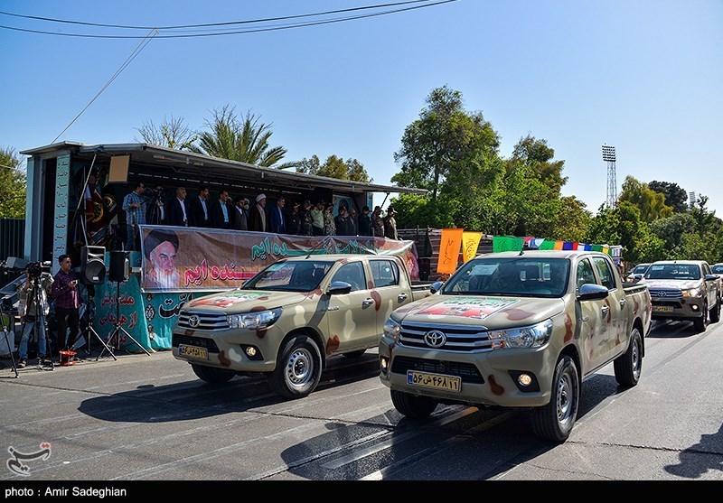 مراسم رژه روز ارتش