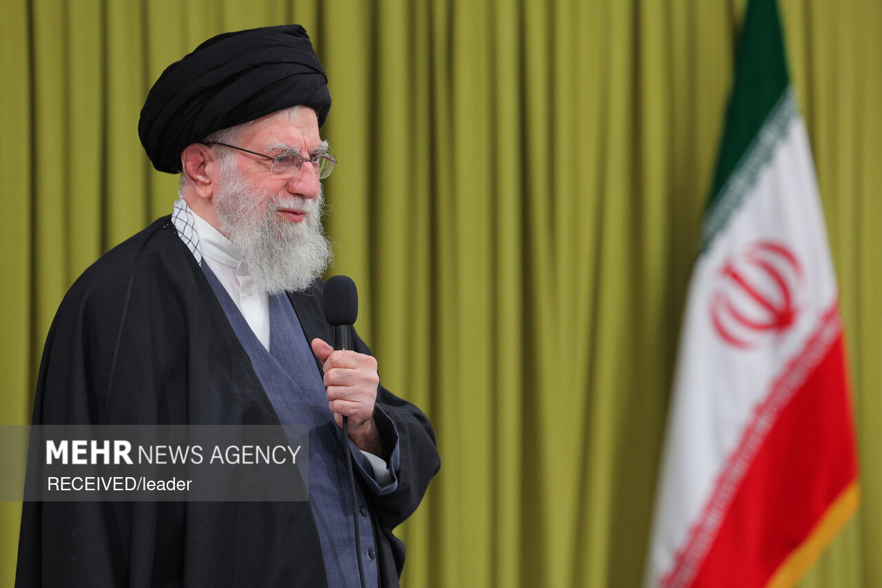 پیام رهبر انقلاب