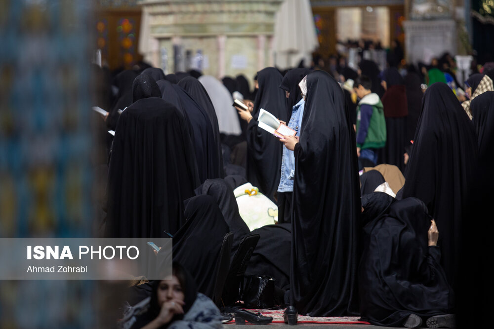 احیا لیالی قدر در حرم حضرت فاطمه معصومه(س)