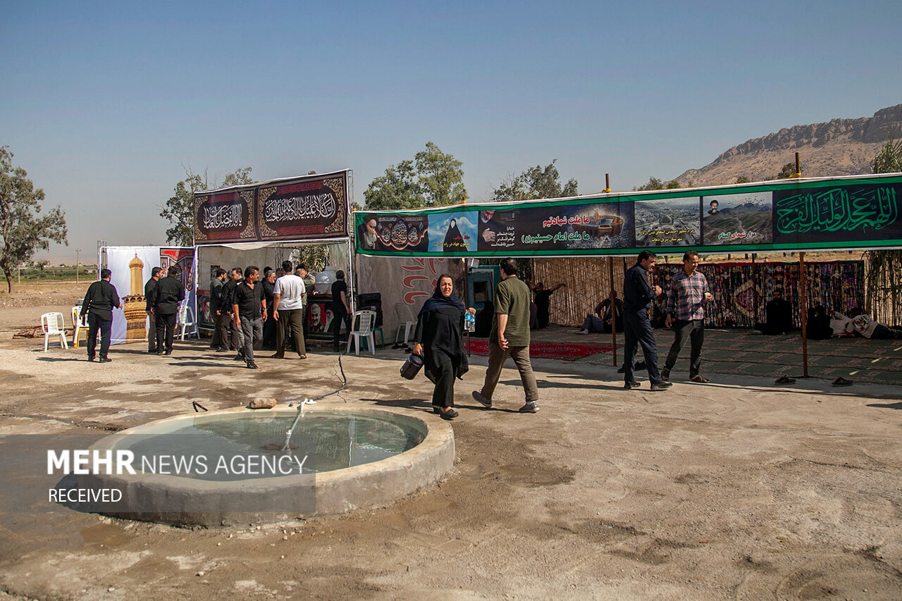 خدمت‌رسانی ستاد اجرایی فرمان امام به زائران اربعین در مرز خسروی