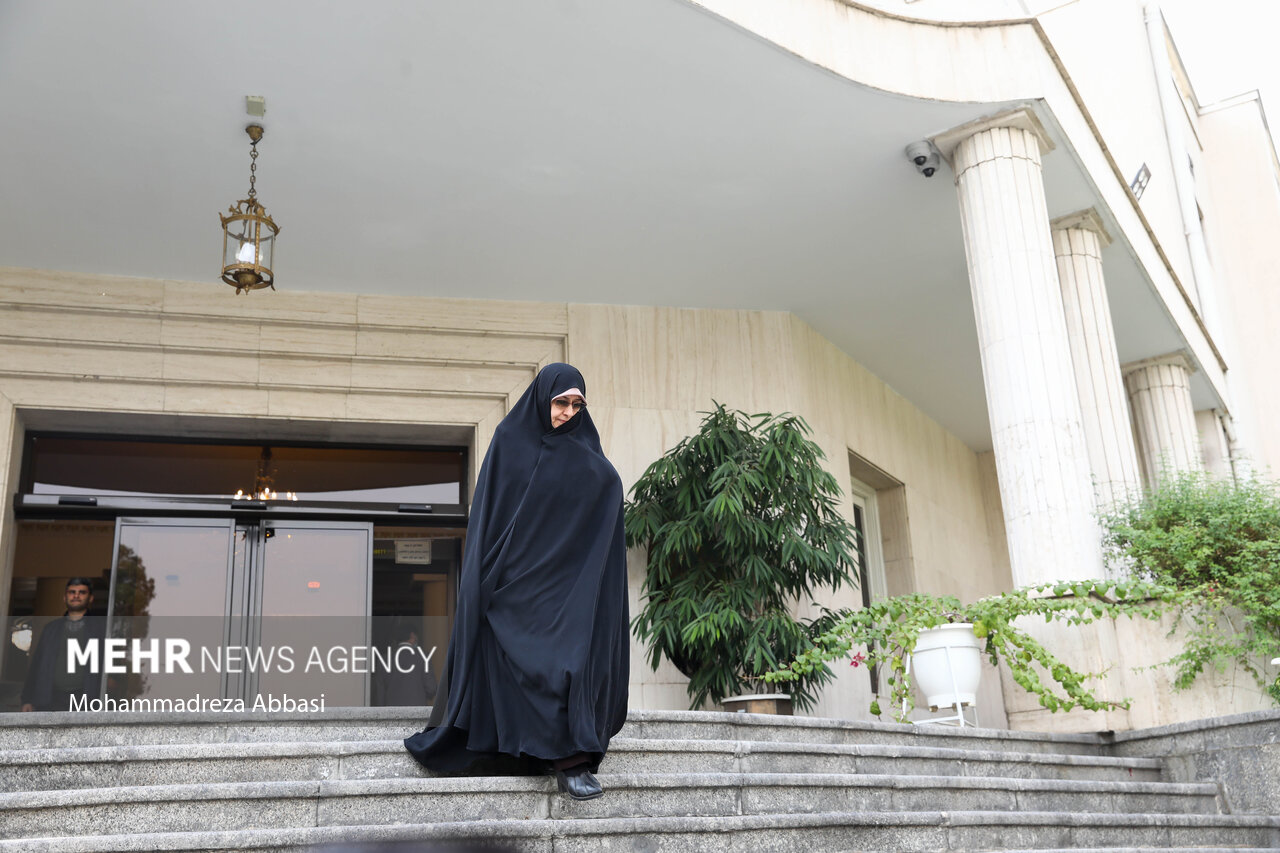 وزرای رئیسی در حاشیه جلسه هیات دولت