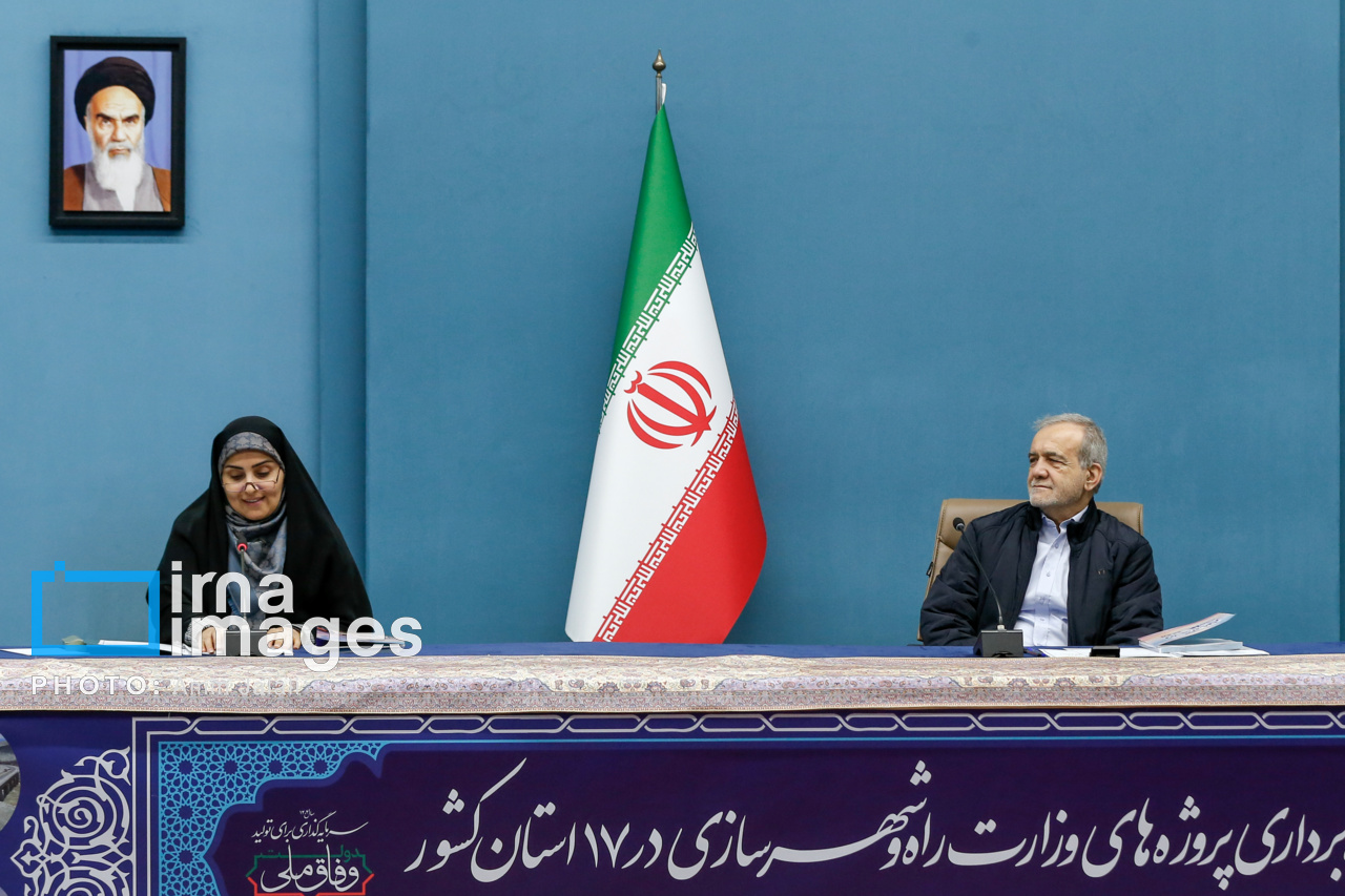 افتتاح و بهره‌برداری از طرح‌های صمت و راه و شهرسازی