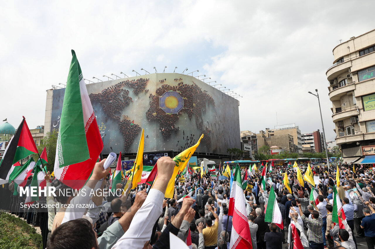 راهپیمایی علیه جنایات رژیم صهیونیستی پس از نماز جمعه در تهران