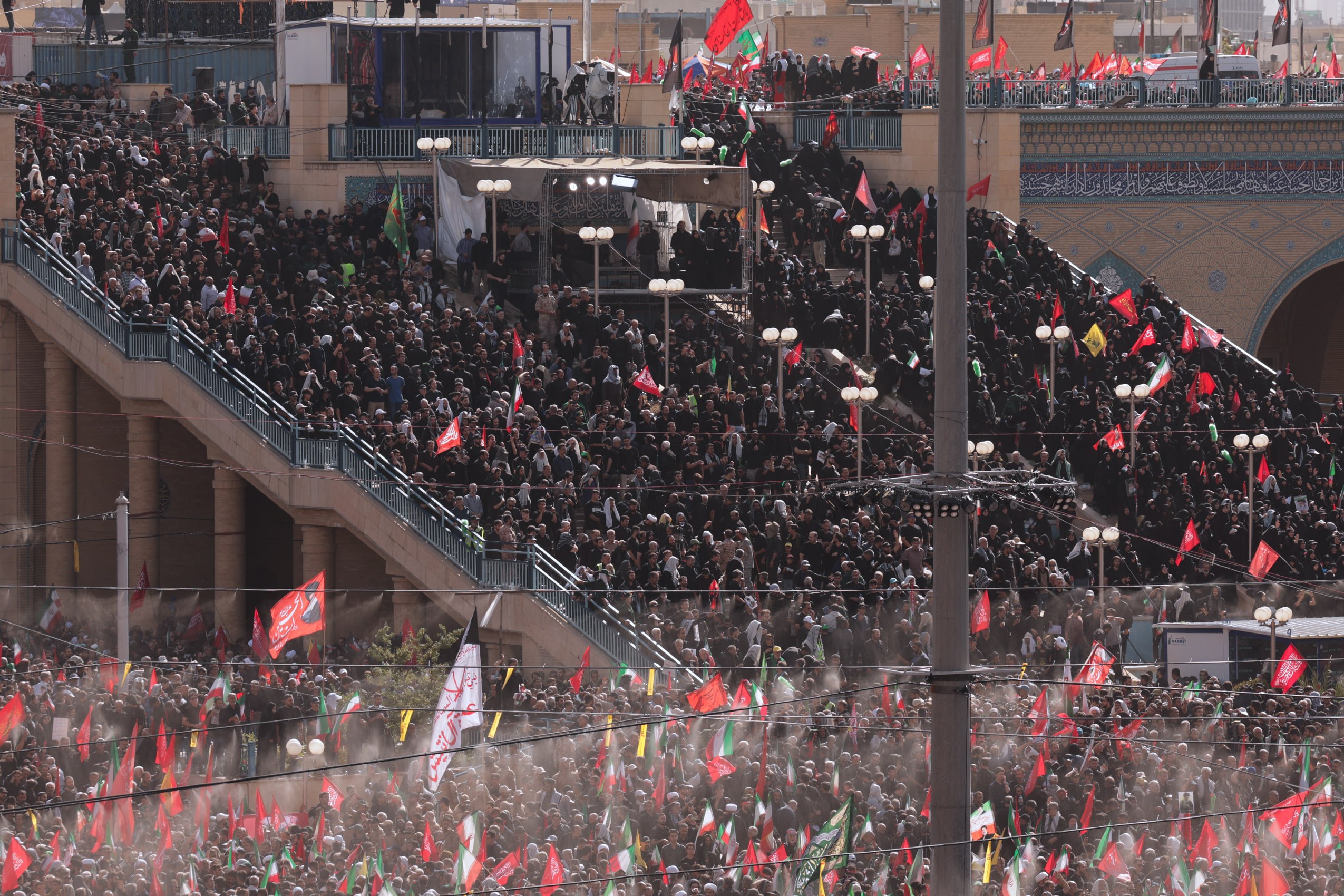 نمازگزاران