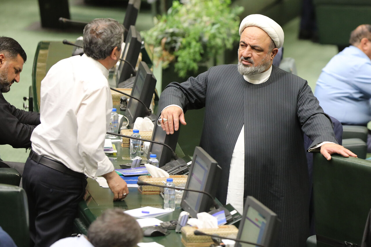 نشست علنی مجلس